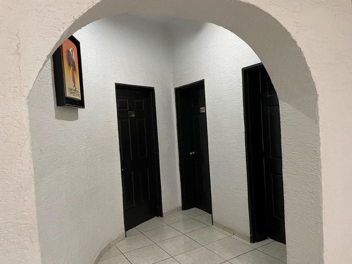 גואדלחארה Hotel Vigo מראה חיצוני תמונה